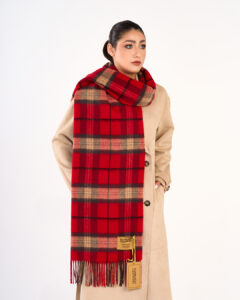 Luxurious Cashmere Scarves for Modern Style 